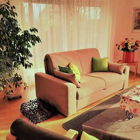 Madeleine Modern Retreat Prázdninový dům